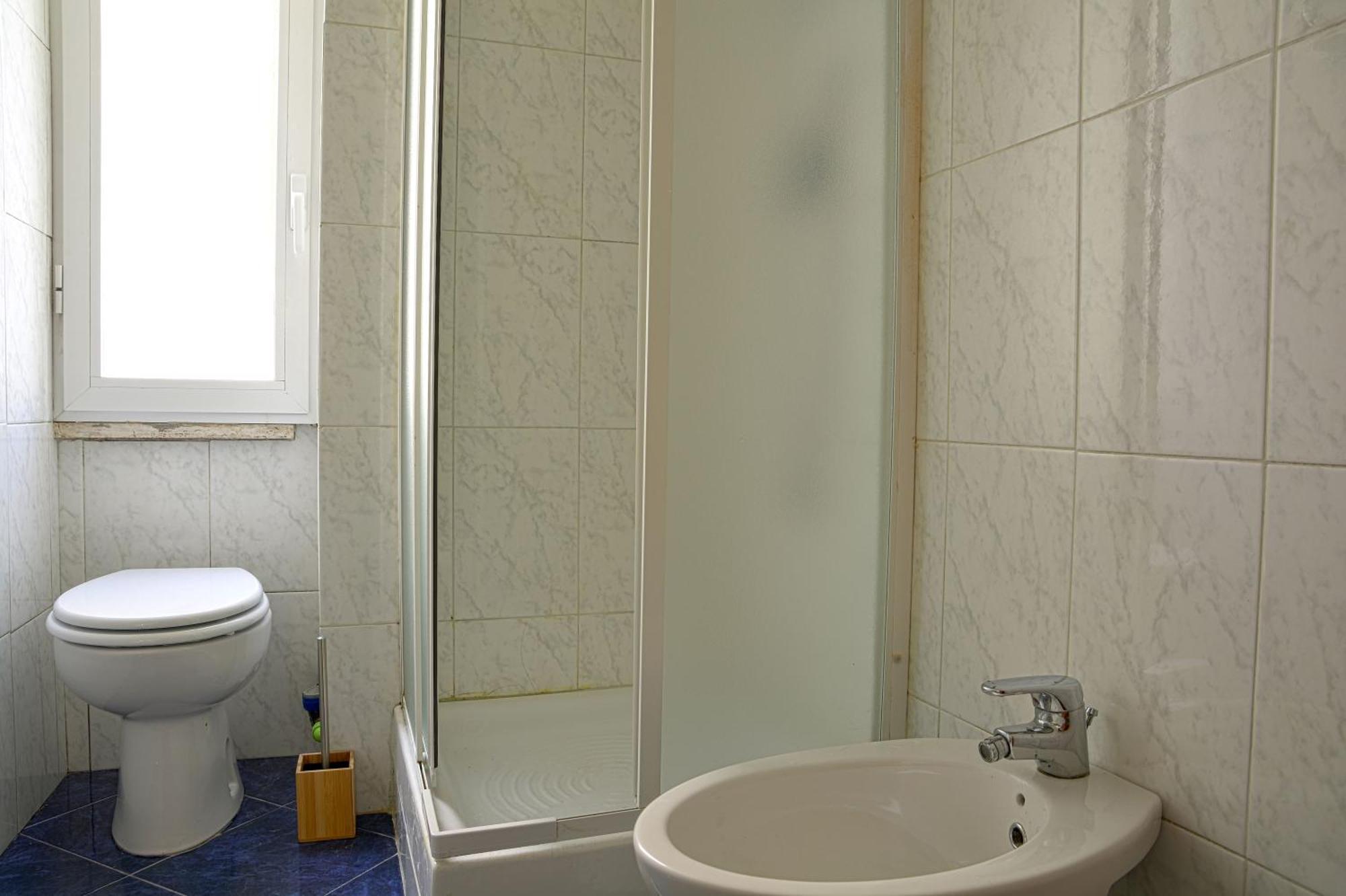 Gemelli Holidays 2: Dual Loft Apartments with Private Courtyard Rome Exterior photo